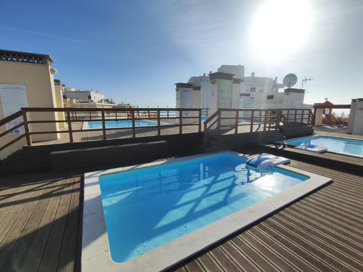 Armacao De Pera Ocean Terrace With Pool By Homing Apartment Luaran gambar